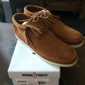Minnetonka shoes